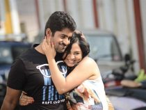 Acham Neeki Song Lyrics – Sathru Movie