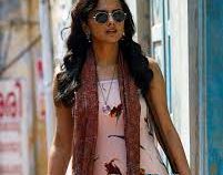 Oru Arai Unathu Song Lyrics – Maara Movie